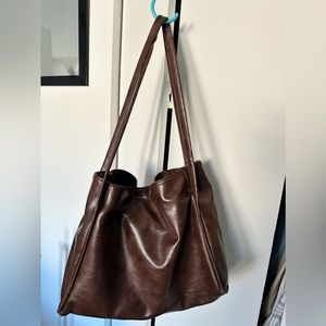 Medium Slouchy Tote (brown)